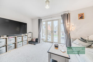 Photo 14- click for photo gallery